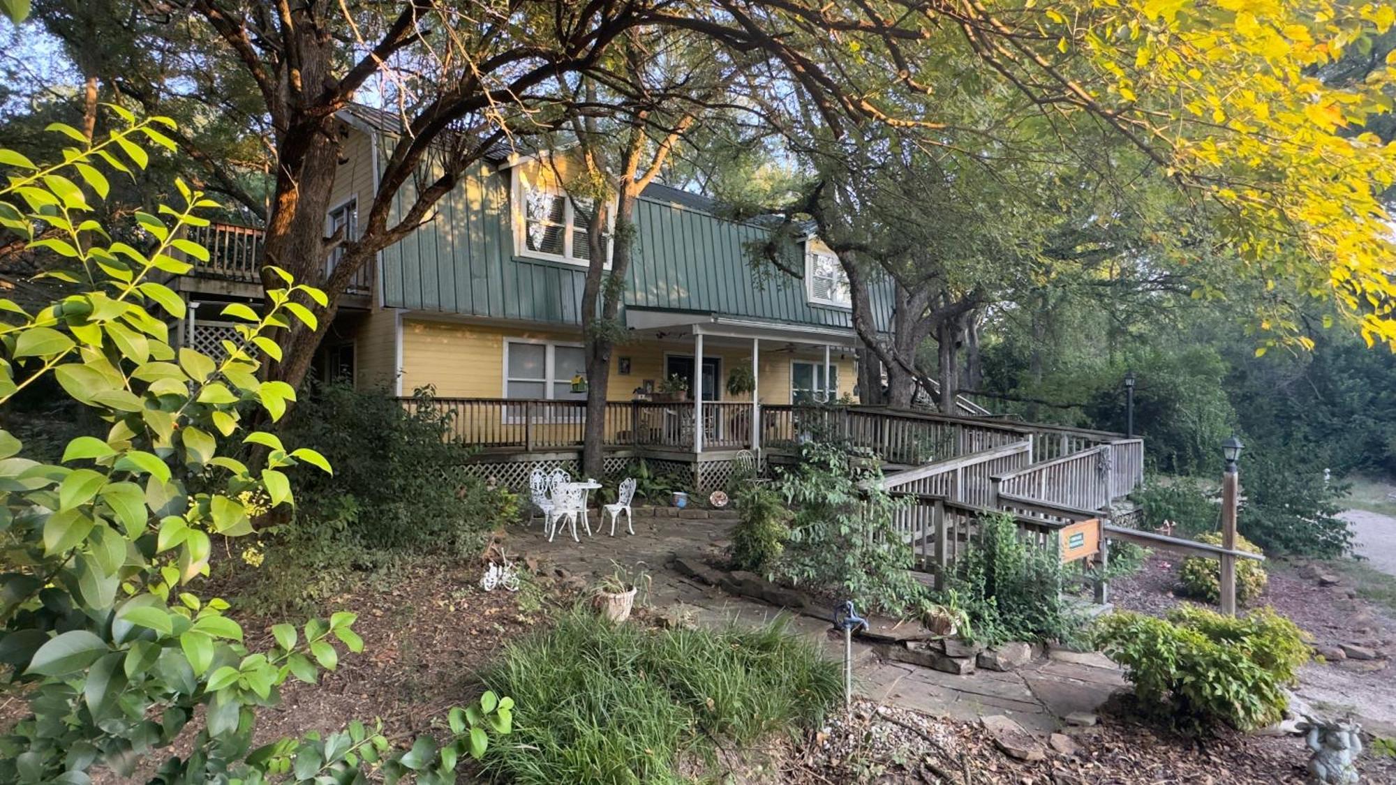 Bed And Breakfast On White Rock Creek Waco Extérieur photo