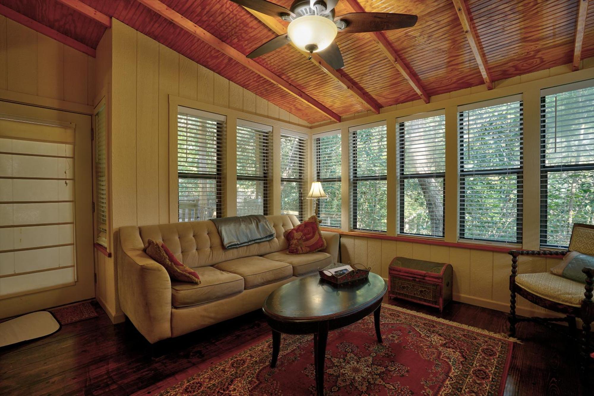 Bed And Breakfast On White Rock Creek Waco Extérieur photo
