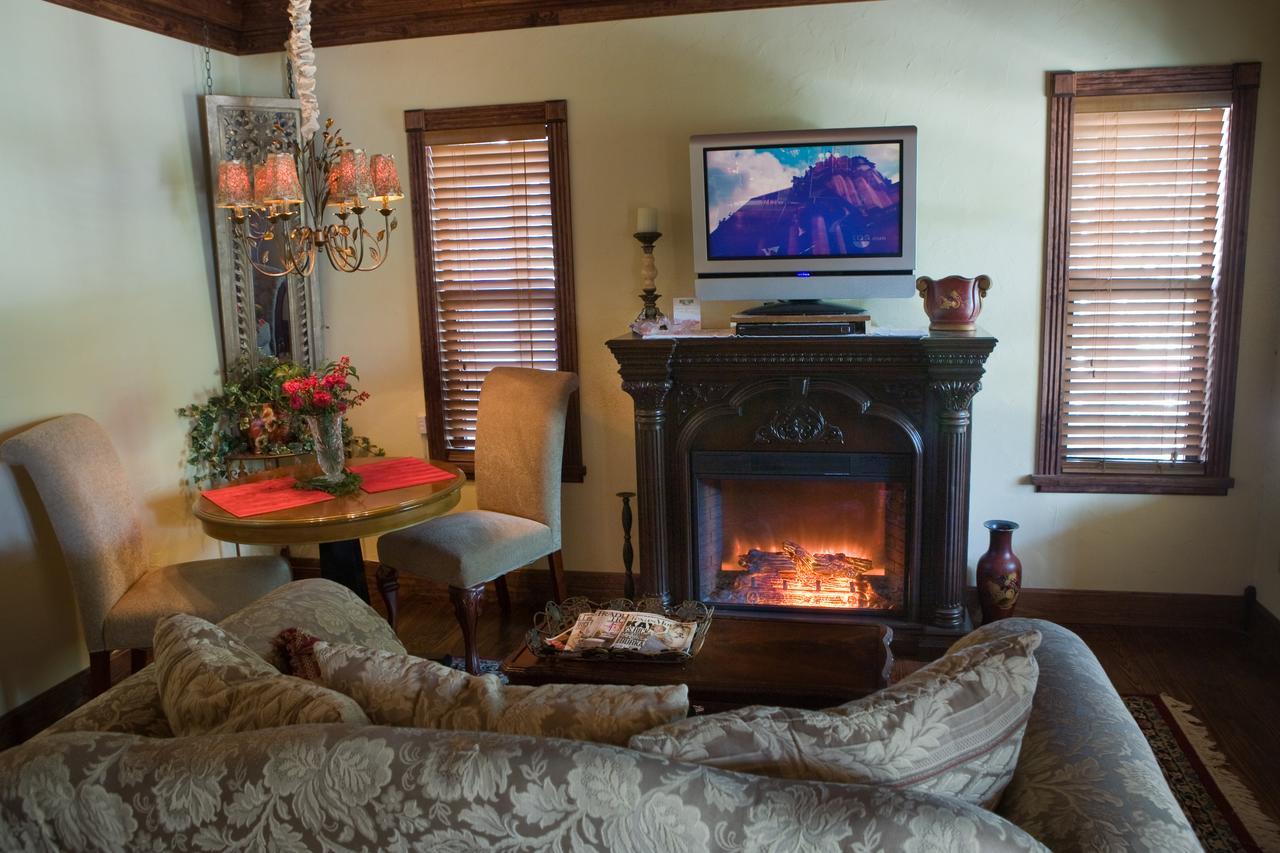 Bed And Breakfast On White Rock Creek Waco Extérieur photo