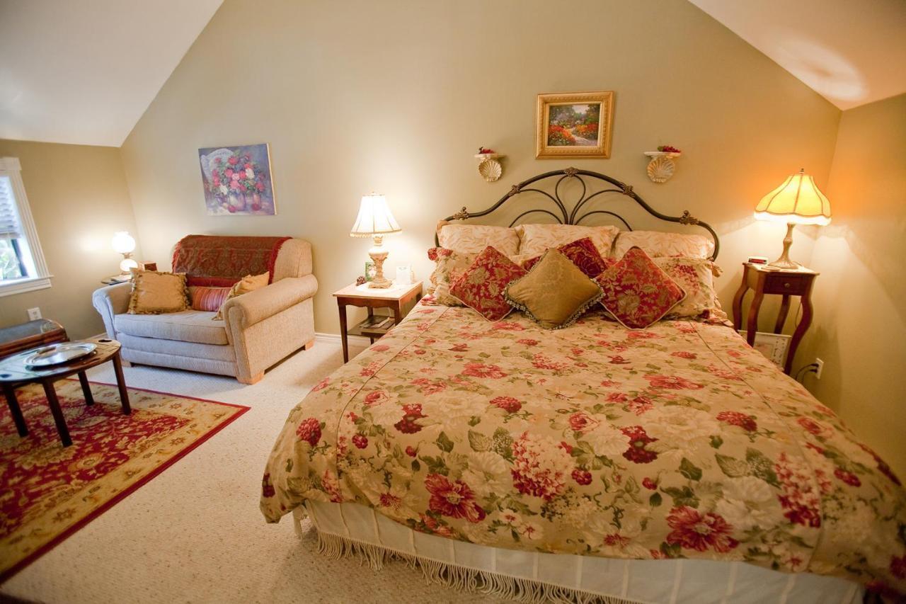 Bed And Breakfast On White Rock Creek Waco Extérieur photo